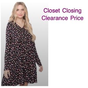 CLEARANCE- Large Women’s Floral Long SleeveTiered Dress